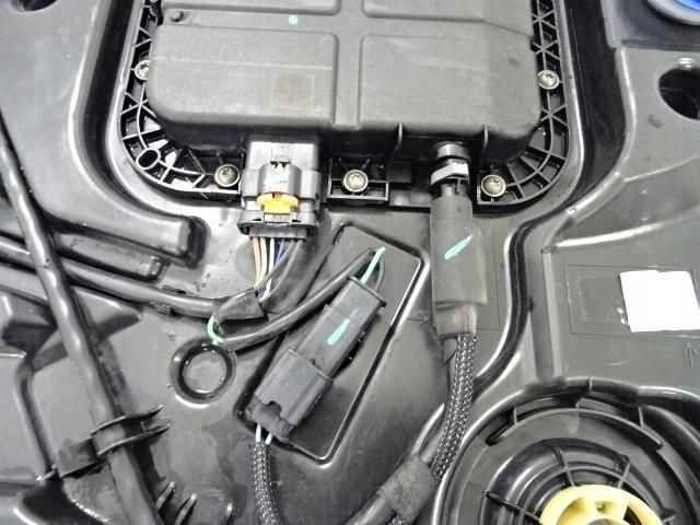 Tanque AdBlue Peugeot 208 1.5 HDi 9827216280 image 3