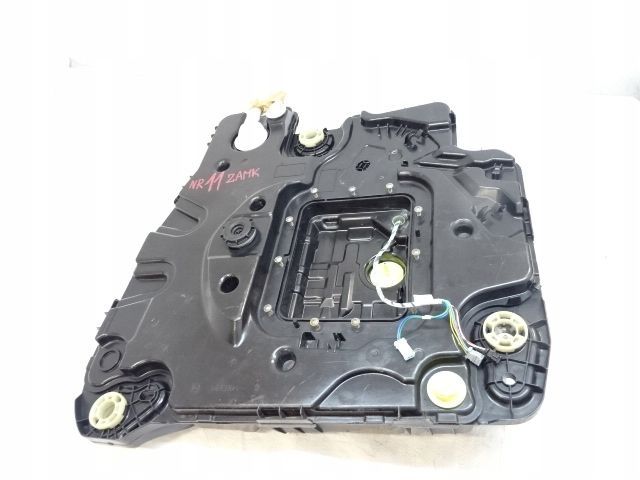 Tanque AdBlue Peugeot 208 Lift 1.5 HDI image 2