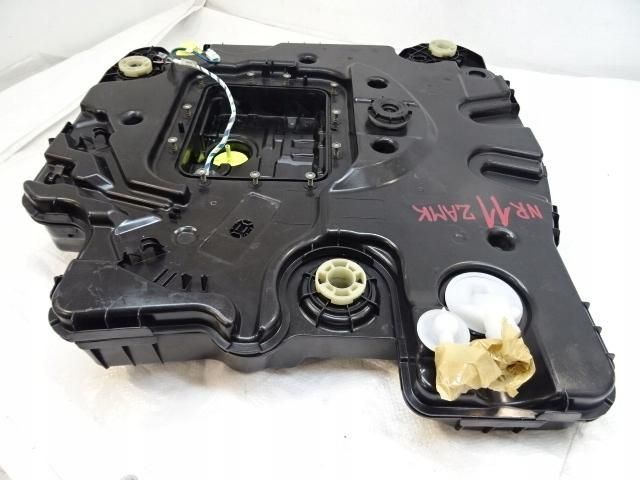 Tanque AdBlue Peugeot 208 Lift 1.5 HDI image 4
