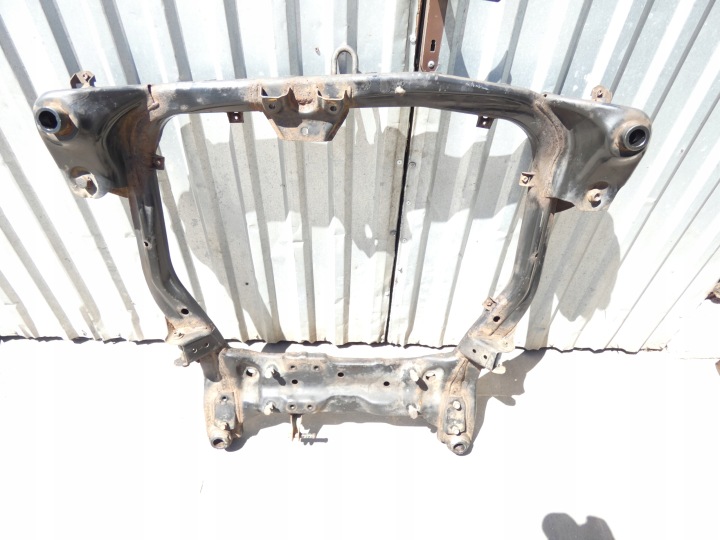 Moottorin kehto HYUNDAI I30 FD 07-12 TERVE