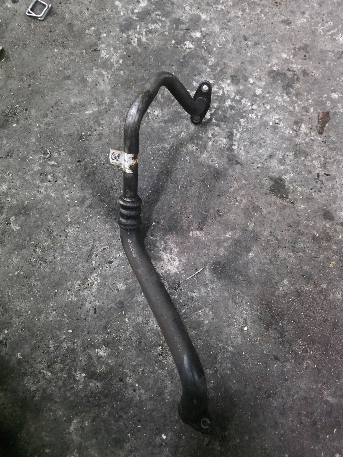 BMW X1 F48 F49 Oljeledning Turbon 85136150