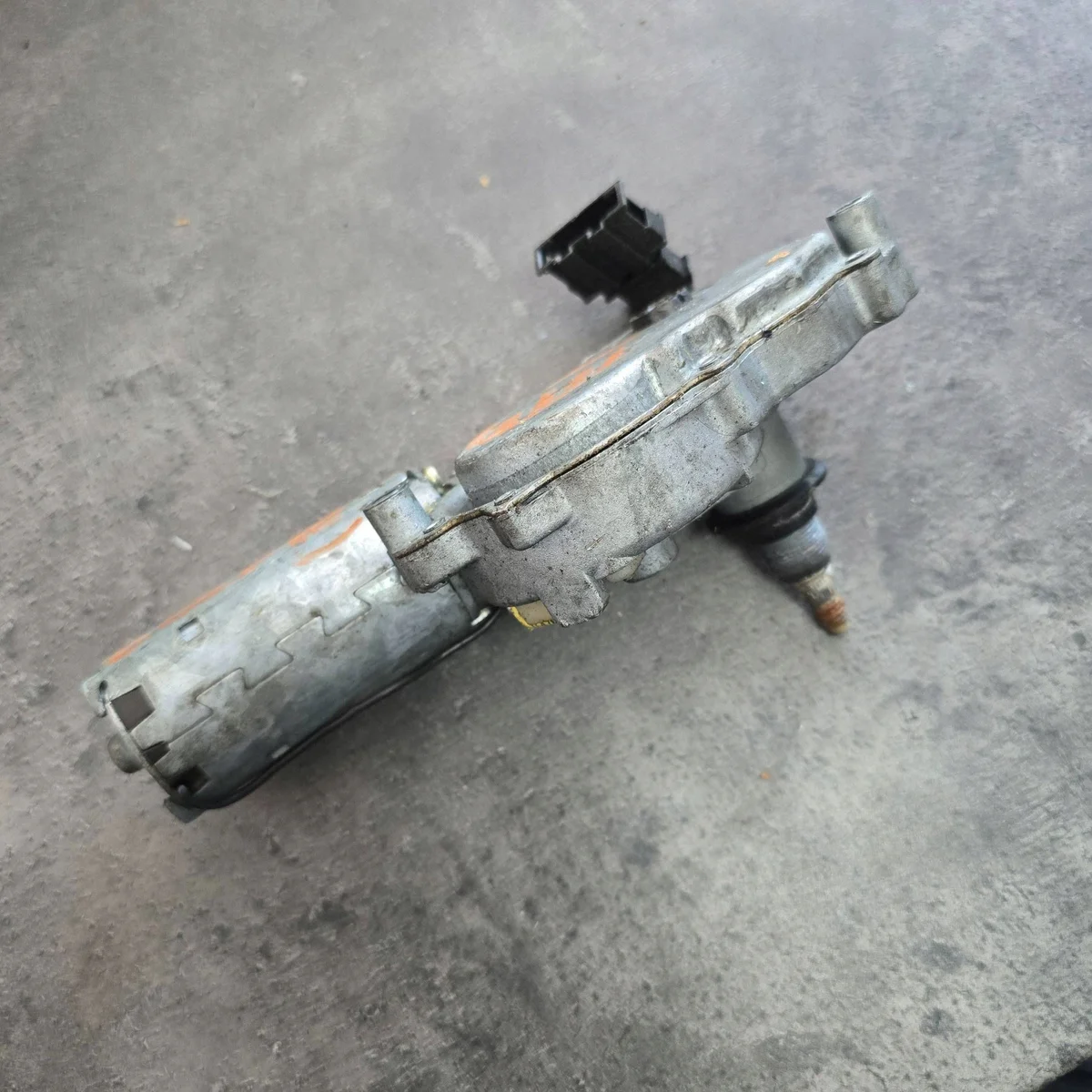 Motor för bakre torkare VW Golf III FTK9813 image 3