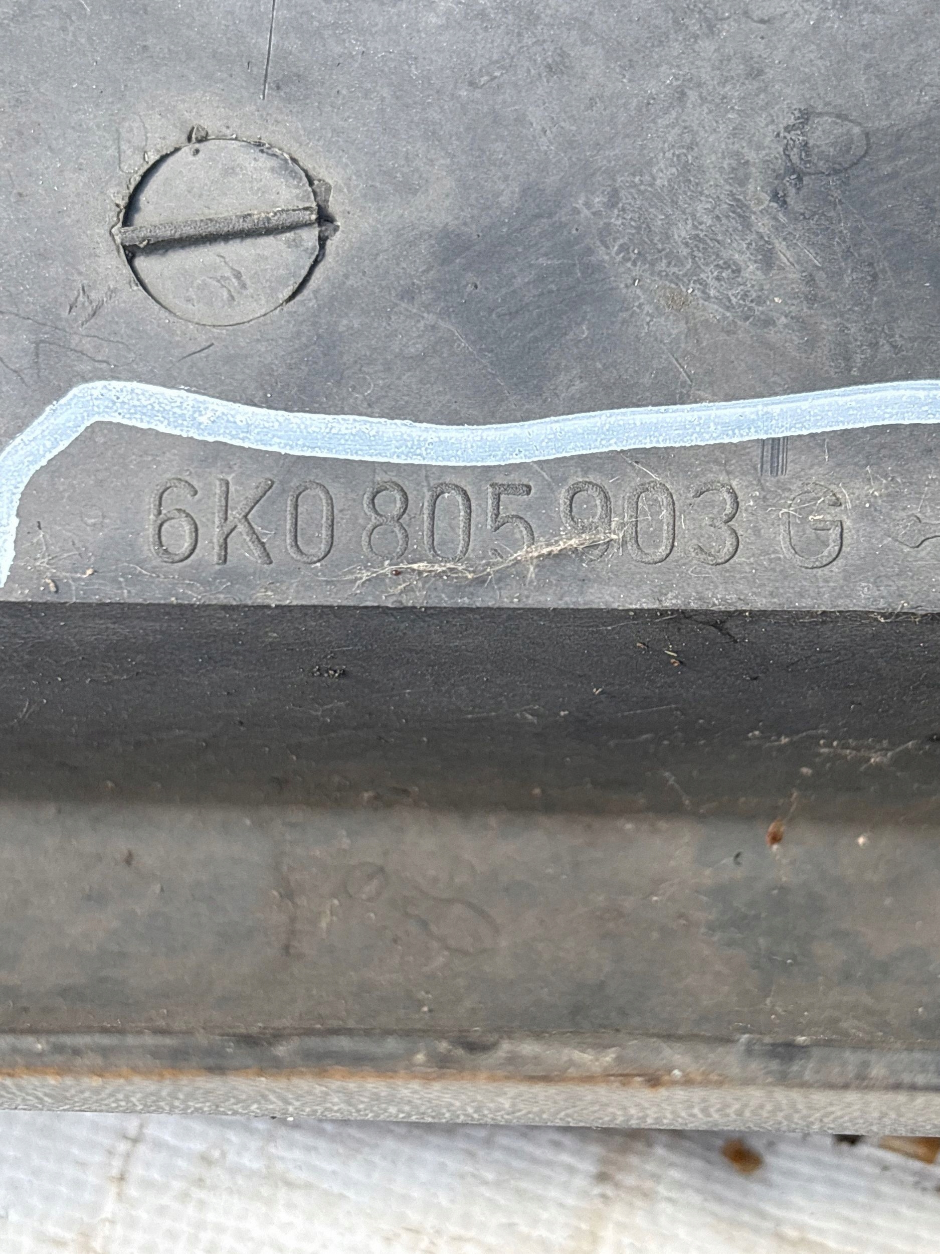 Front Bumper Seat Ibiza II (6K) 6K0805903 image 6