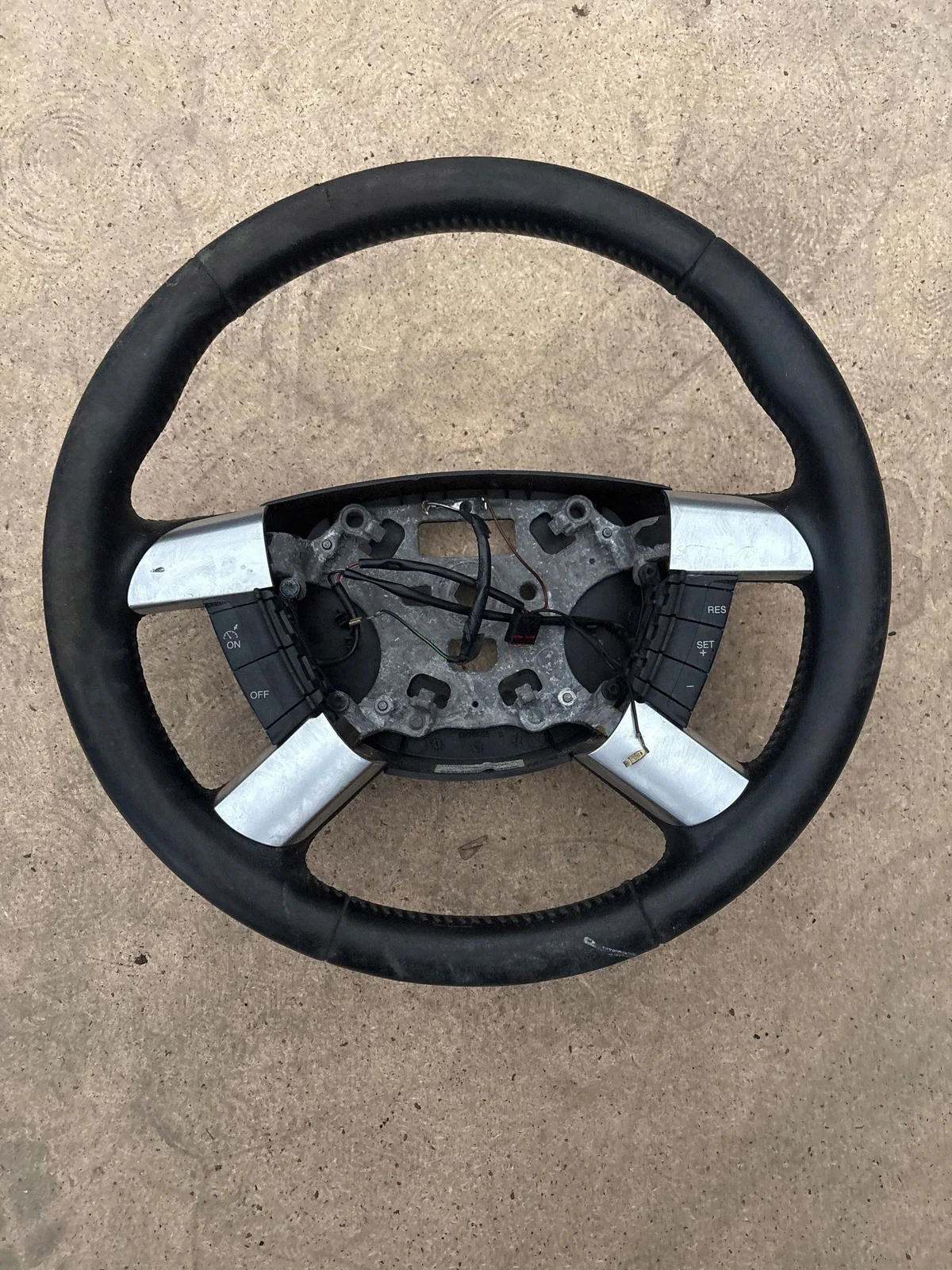 Ford Ohjauspyörä 3M513600C Käytetty