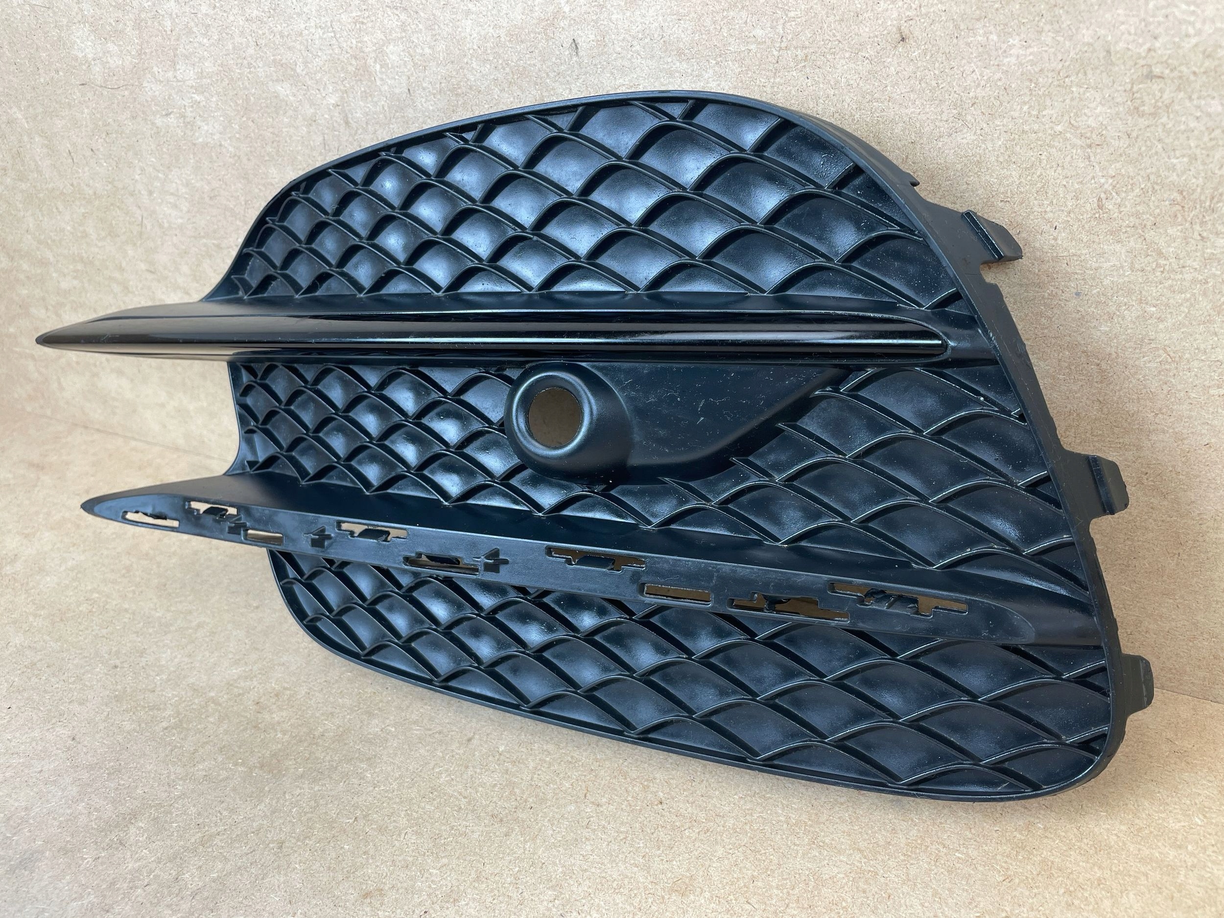 Kühlergitter Stoßfänger links vorne Mercedes Vito W447 AMG 14-25 A4478851200 image 3