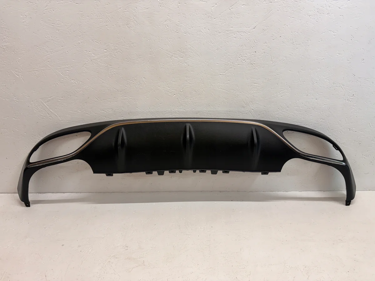 Spoiler Traseiro Mercedes Classe E 238 AMG