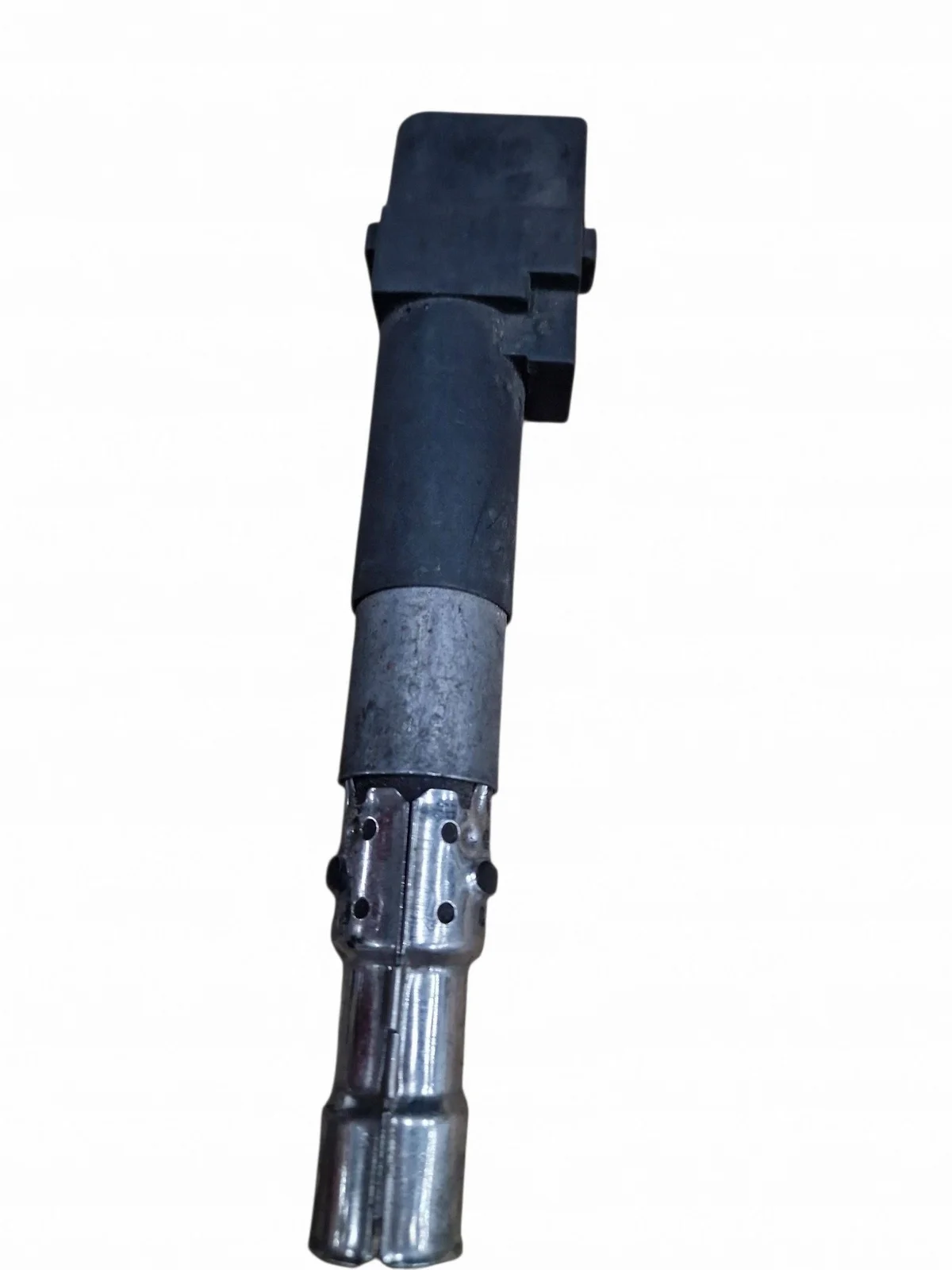 Bobina Ignição VW OE 022 905 100 T Usada