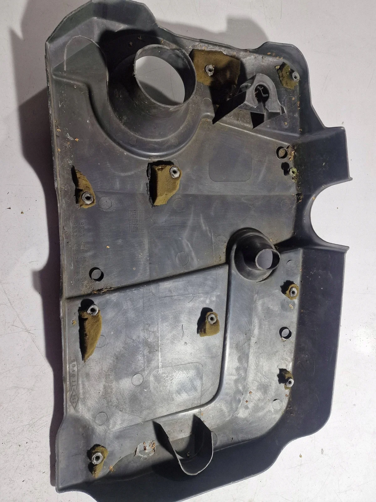Renault Moottorin Suojalevy 8200404674