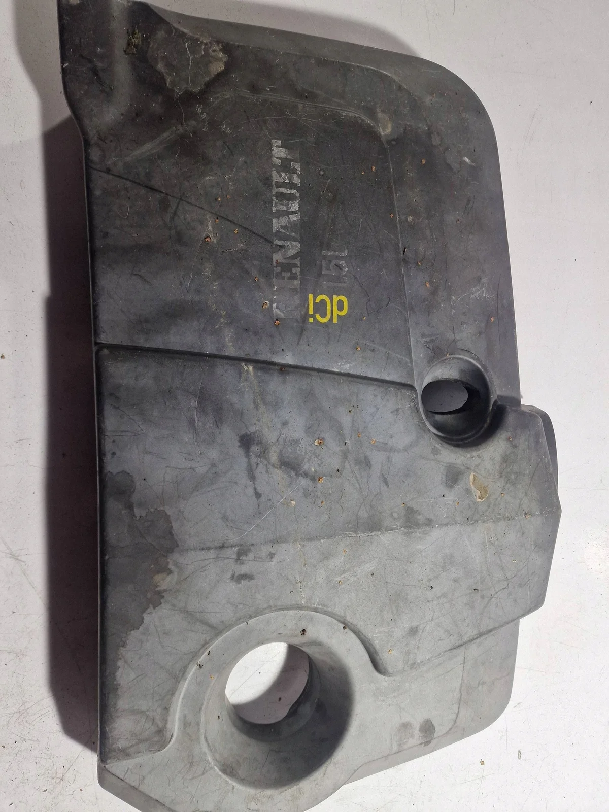Renault 8200404674 Cache moteur image 3
