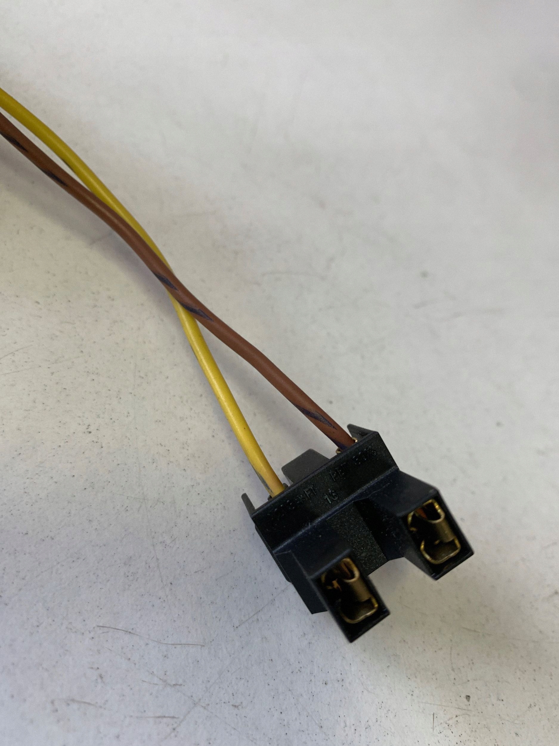 Volvo V50 headlamp beam image 2