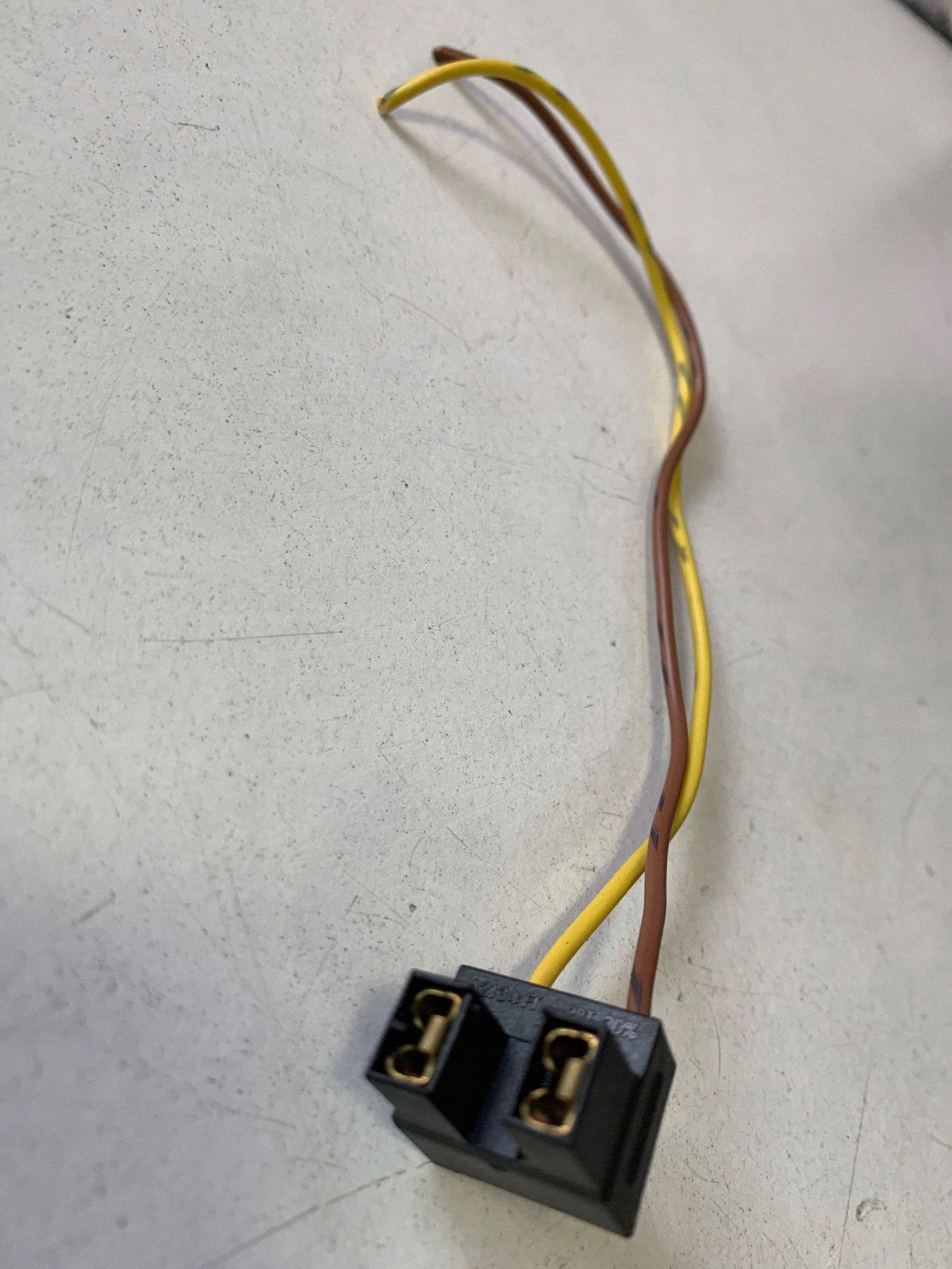 Volvo V50 headlamp beam