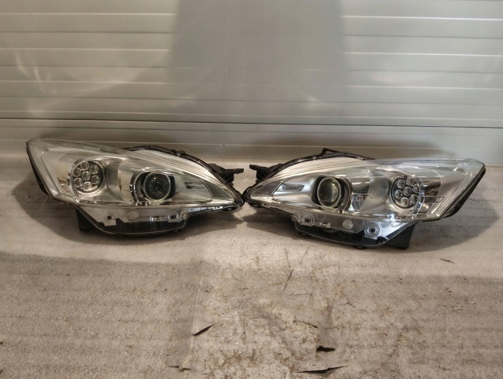 Peugeot 508 SM Xenon etuvalot 9687580580/9687580680