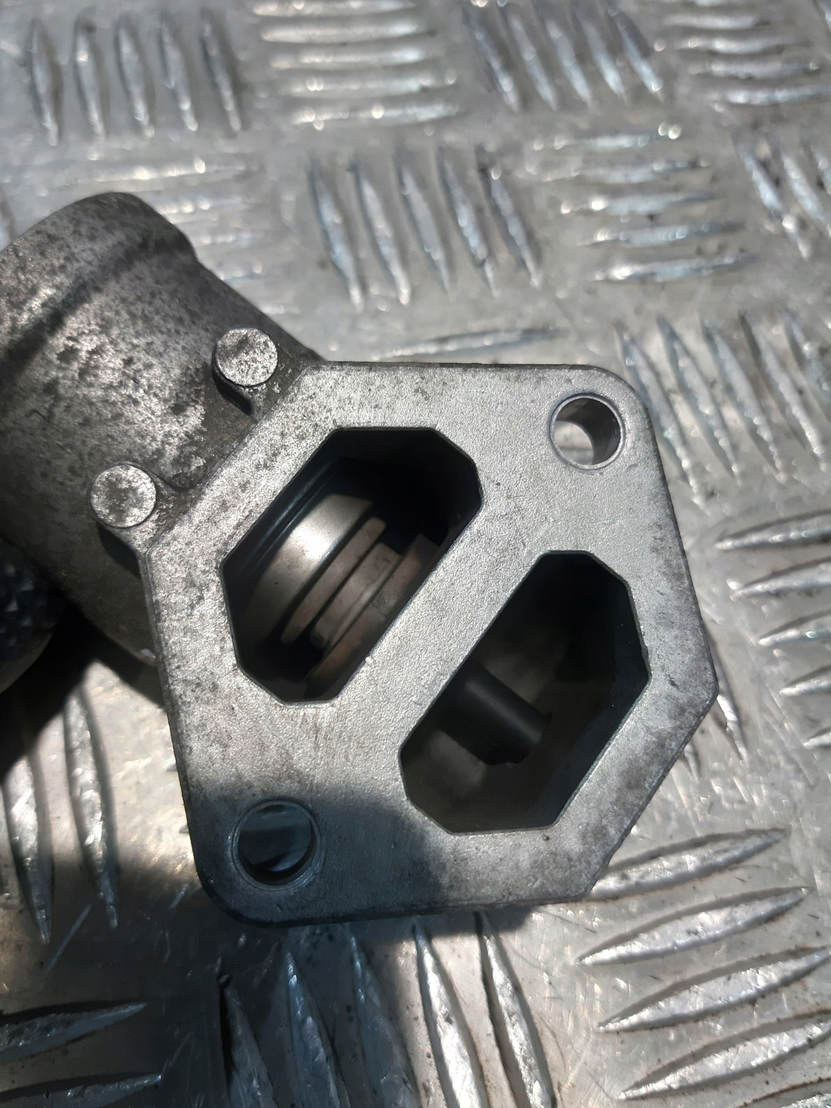 Volvo 1385097 Moteur Pas-à-Pas image 3