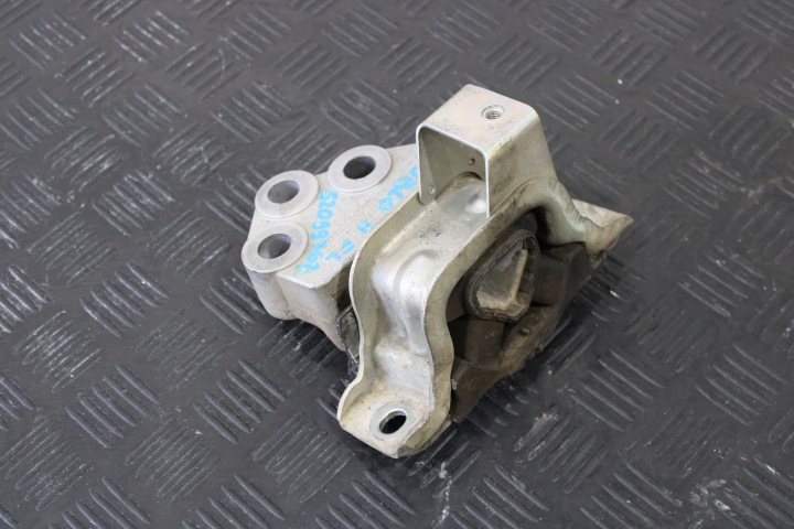 Moottorin tyyny 52099762 FIAT DOBLO II 2 LIFT