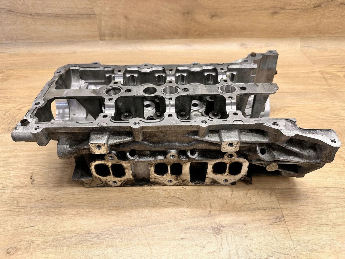 Cylinder Head Left Renault Latitude Laguna III 3.0 dCi V9X 8200816687