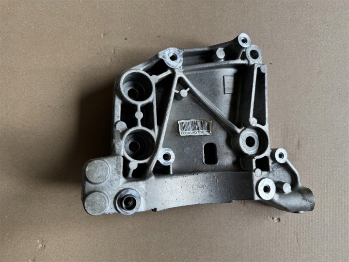 Mounting Bracket for AC Compressor Fiat Ducato 3 III Lift 2.2 M-Jet 000463527110 46352747