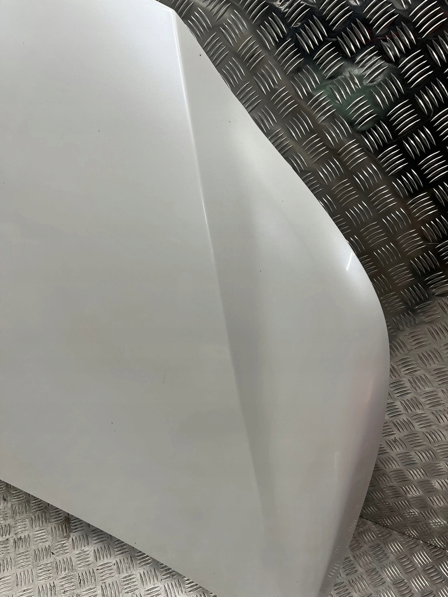 Capot moteur Lexus NX I 1 NX300 NX300H image 8