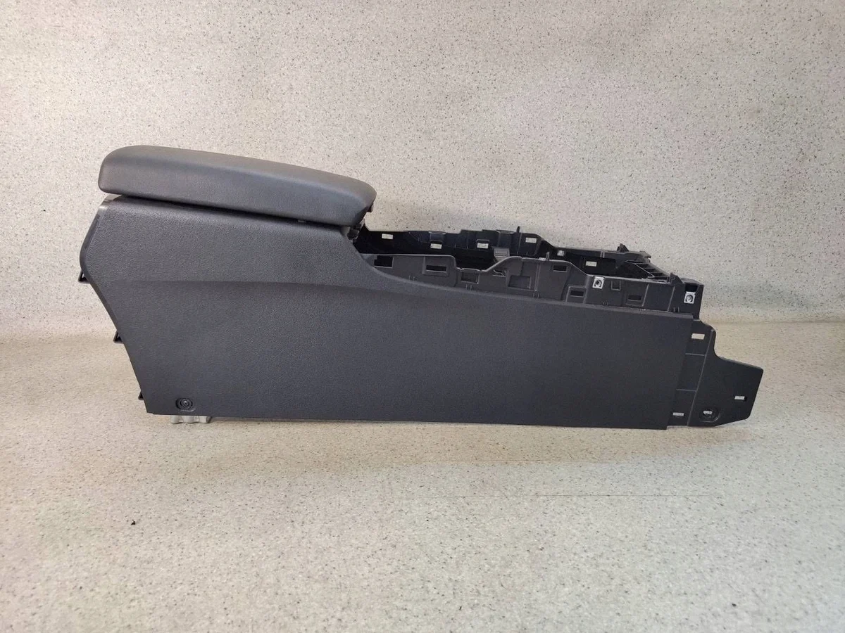 Renault Talisman Center Console Armrest Used image 3