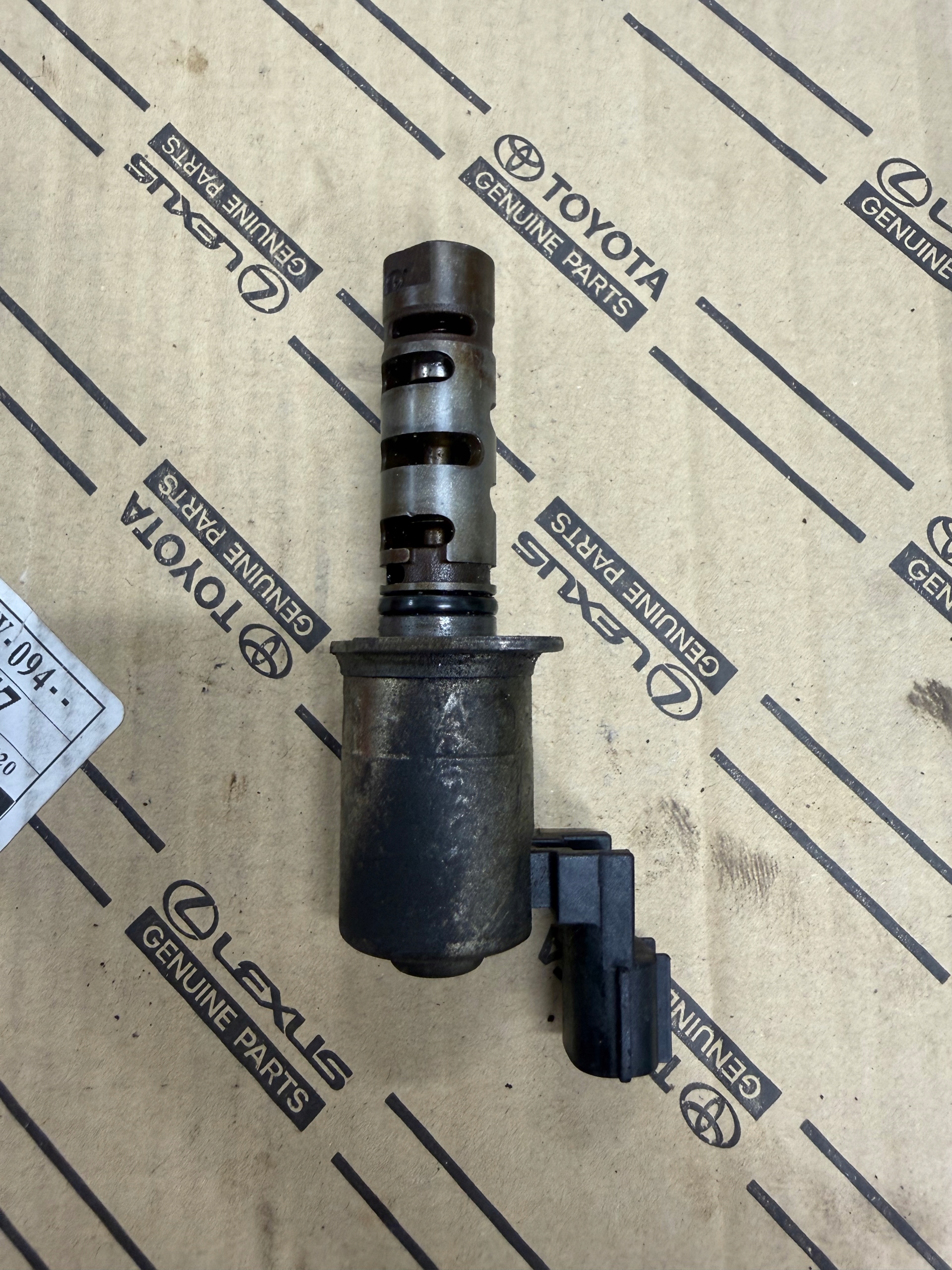 Toyota VVTI Phasensensor 1.8 1.6 1.4 OEM 15330-22010