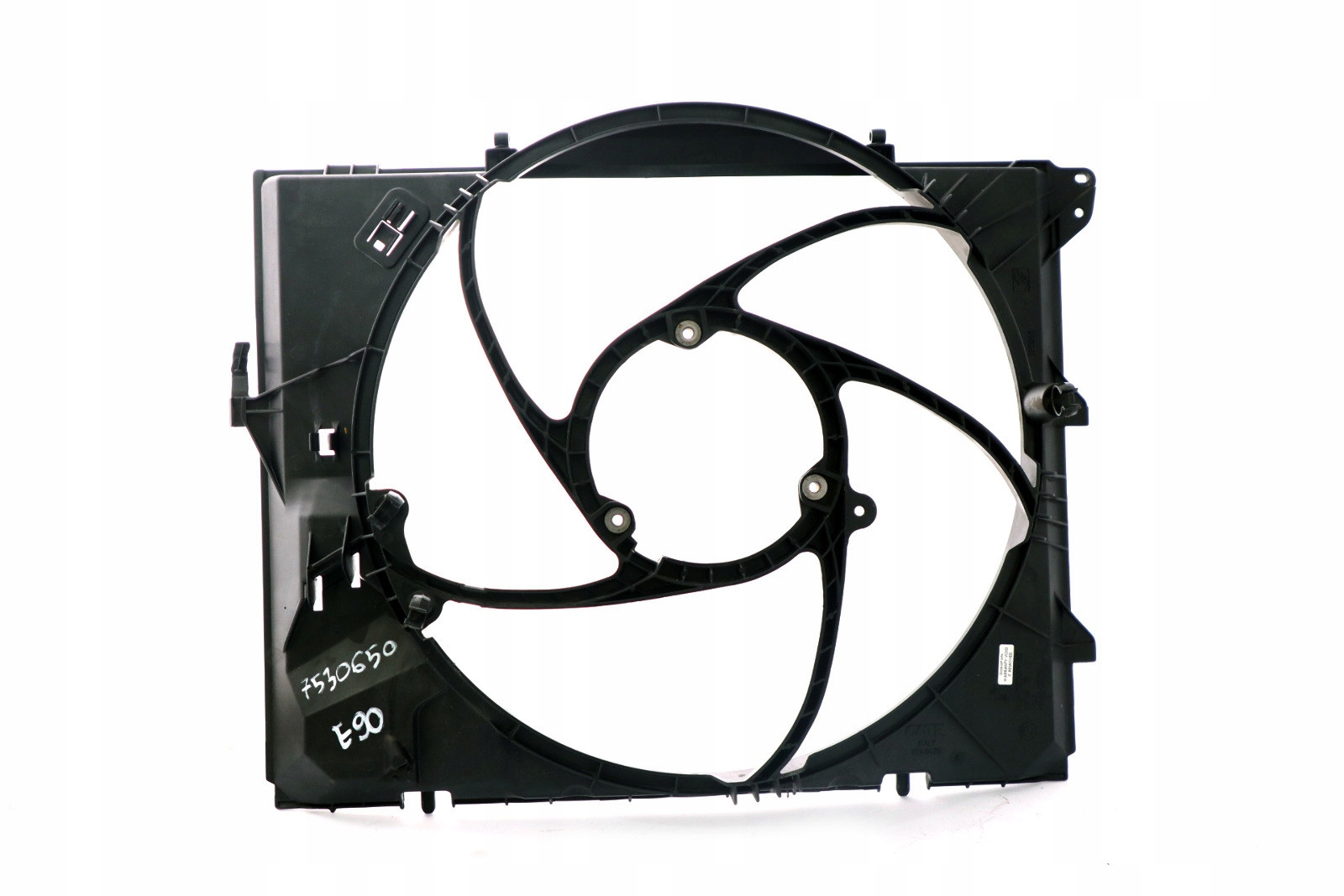 Cache de ventilateur BMW E81 E87 LCI E90 E91 7530650 image 2