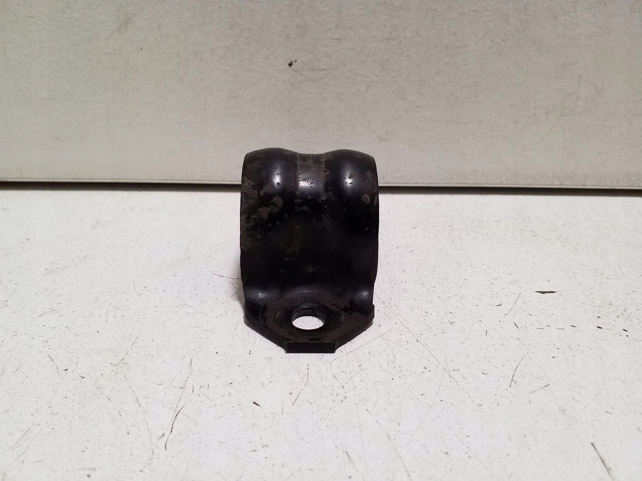 Support stabilisateur avant Toyota Corolla E210 E21 image 3