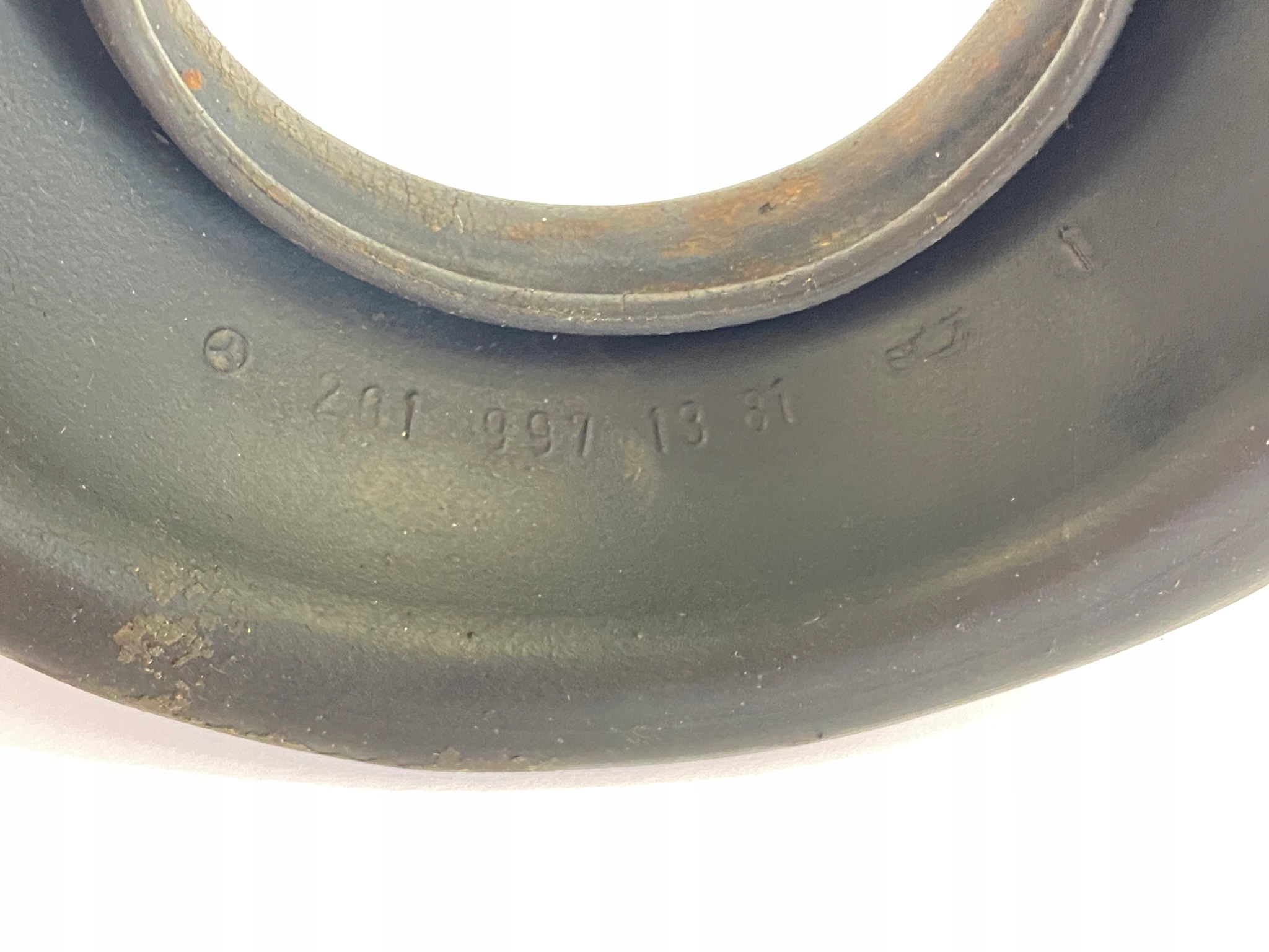 Polttoainetankin tiiviste Mercedes W124 W201 image 6