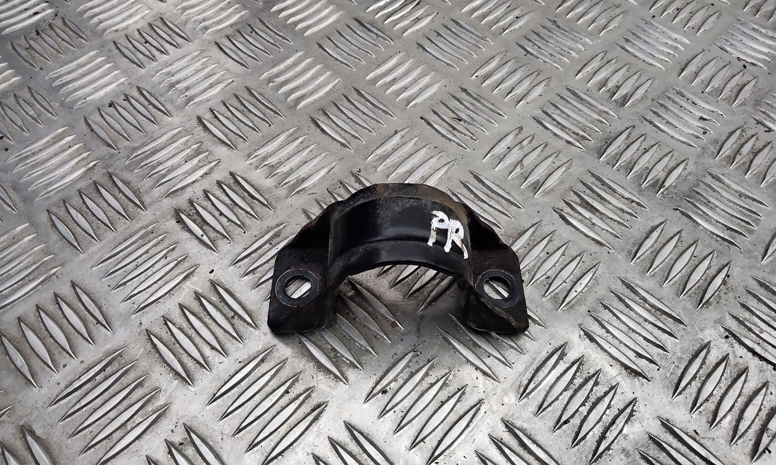 Jaguar XF X260 Främre Stabilisatorclips OEM VAL124402 image 2