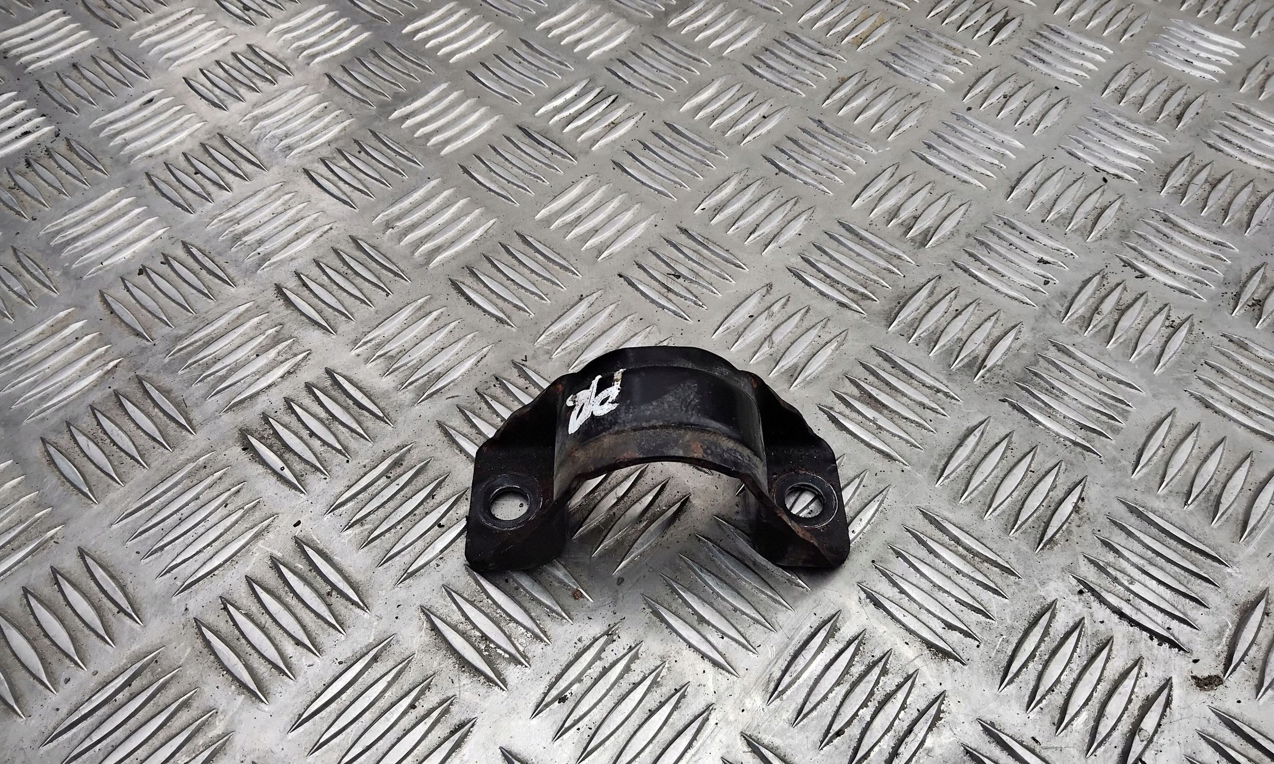 Jaguar XF X260 Främre Stabilisatorclips OEM VAL124402 image 3