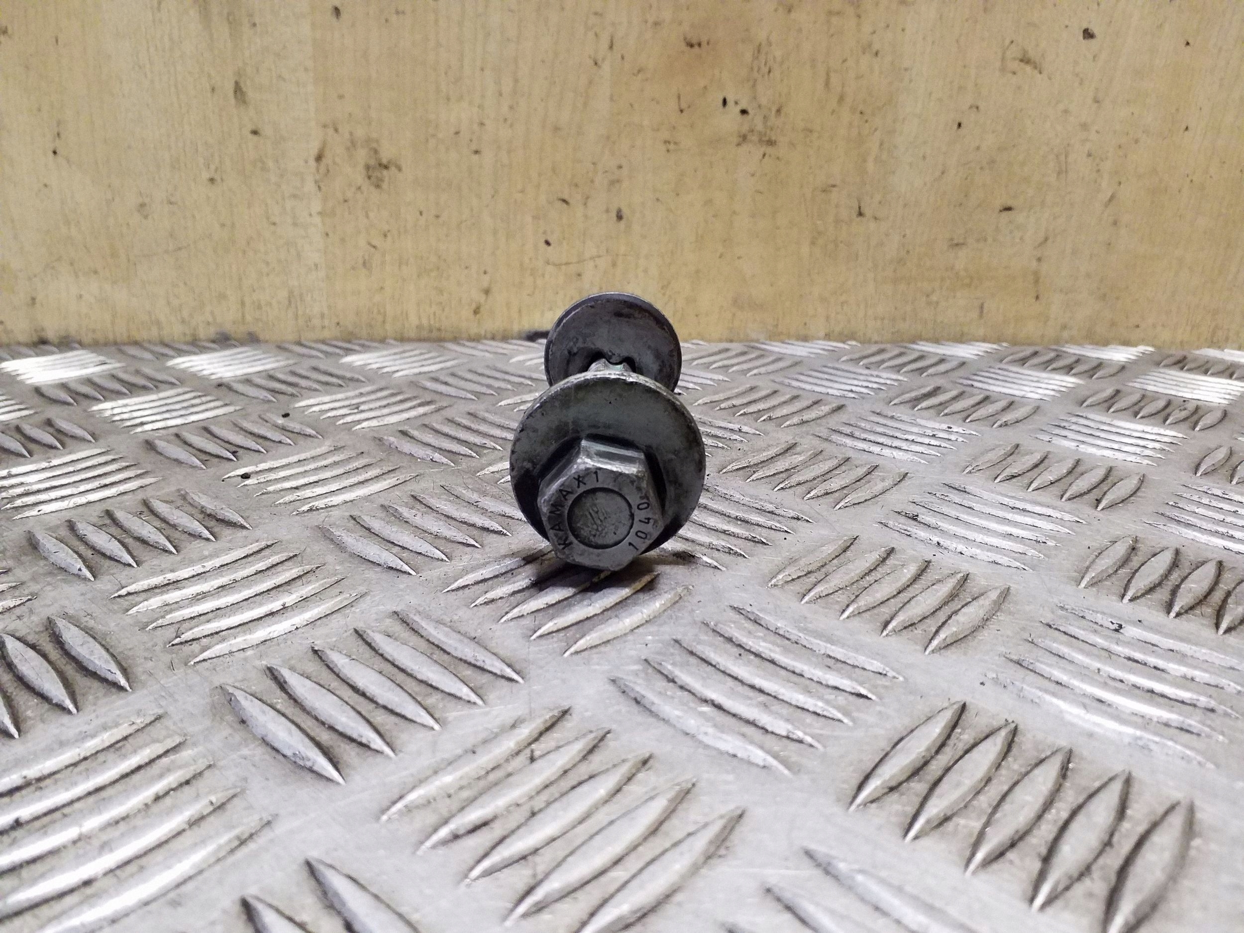 VW Touareg I Front Suspension Eccentric Bolt OEM VAL151946