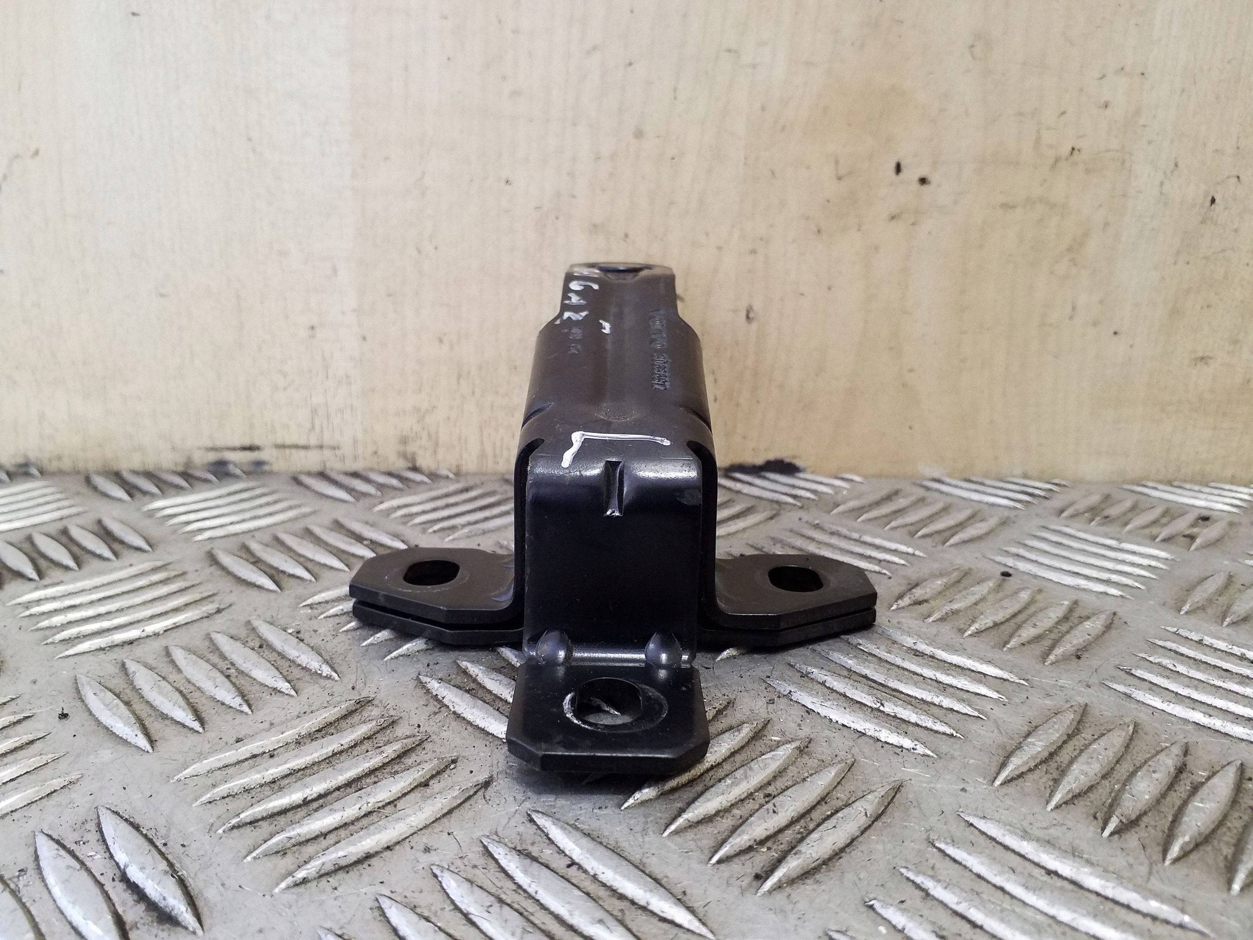 2014 Volvo XC90 Tailgate Latch 30636912 Used image 4