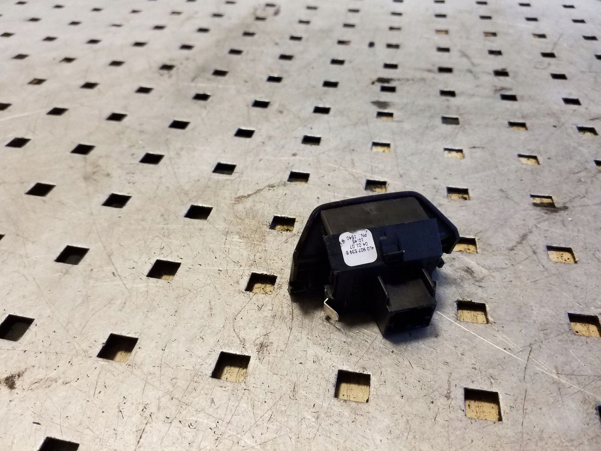 Sensor de Sol Audi Q7 4L 2006 4L0907539B Usado