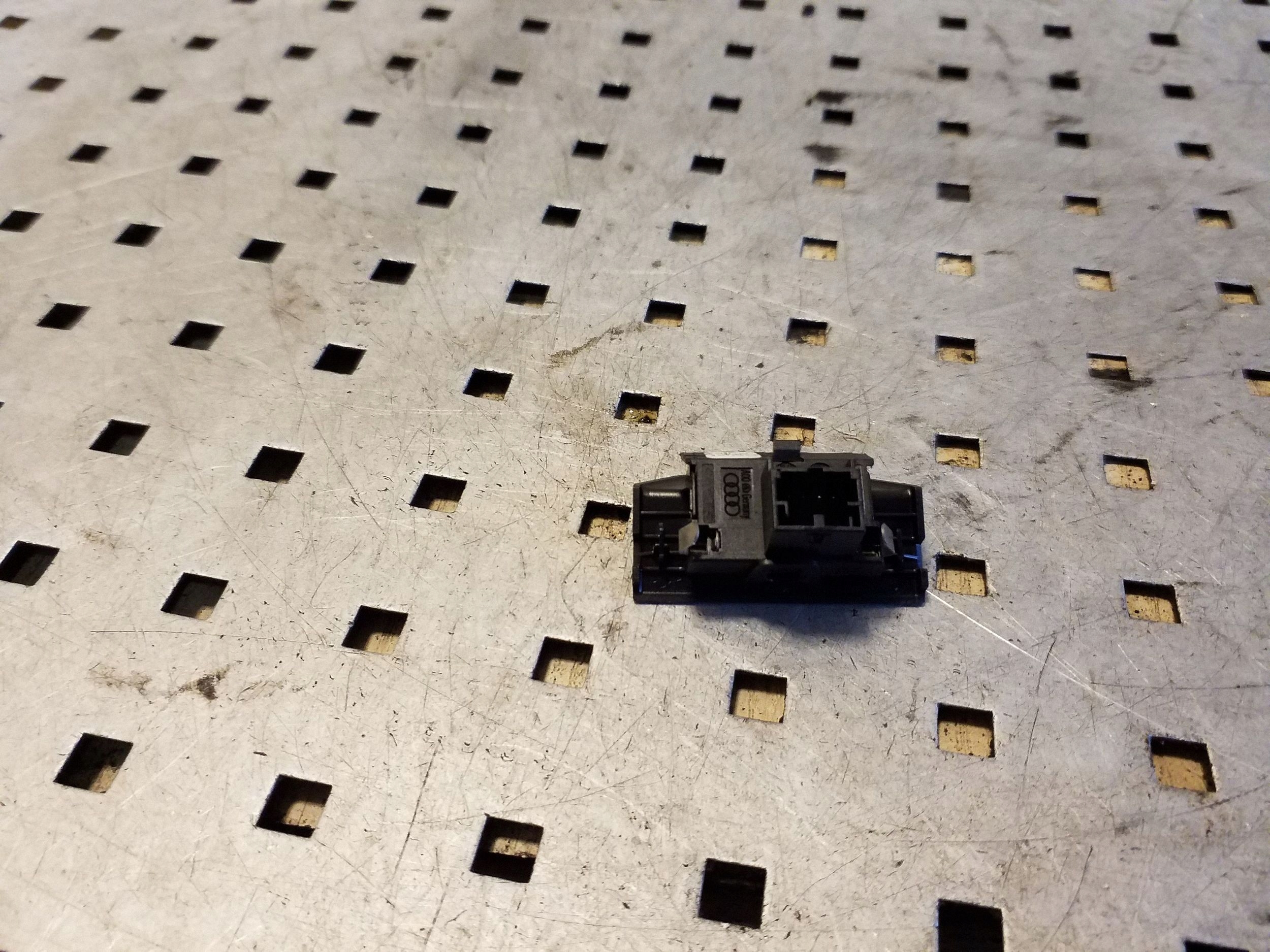 Sensor de Sol Audi Q7 4L 2006 4L0907539B Usado image 3