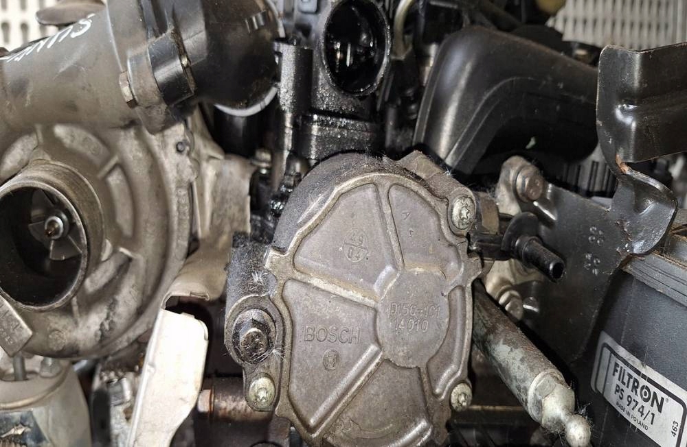 Pompe à vide Citroen C5 1.6L D1561C1 image 2