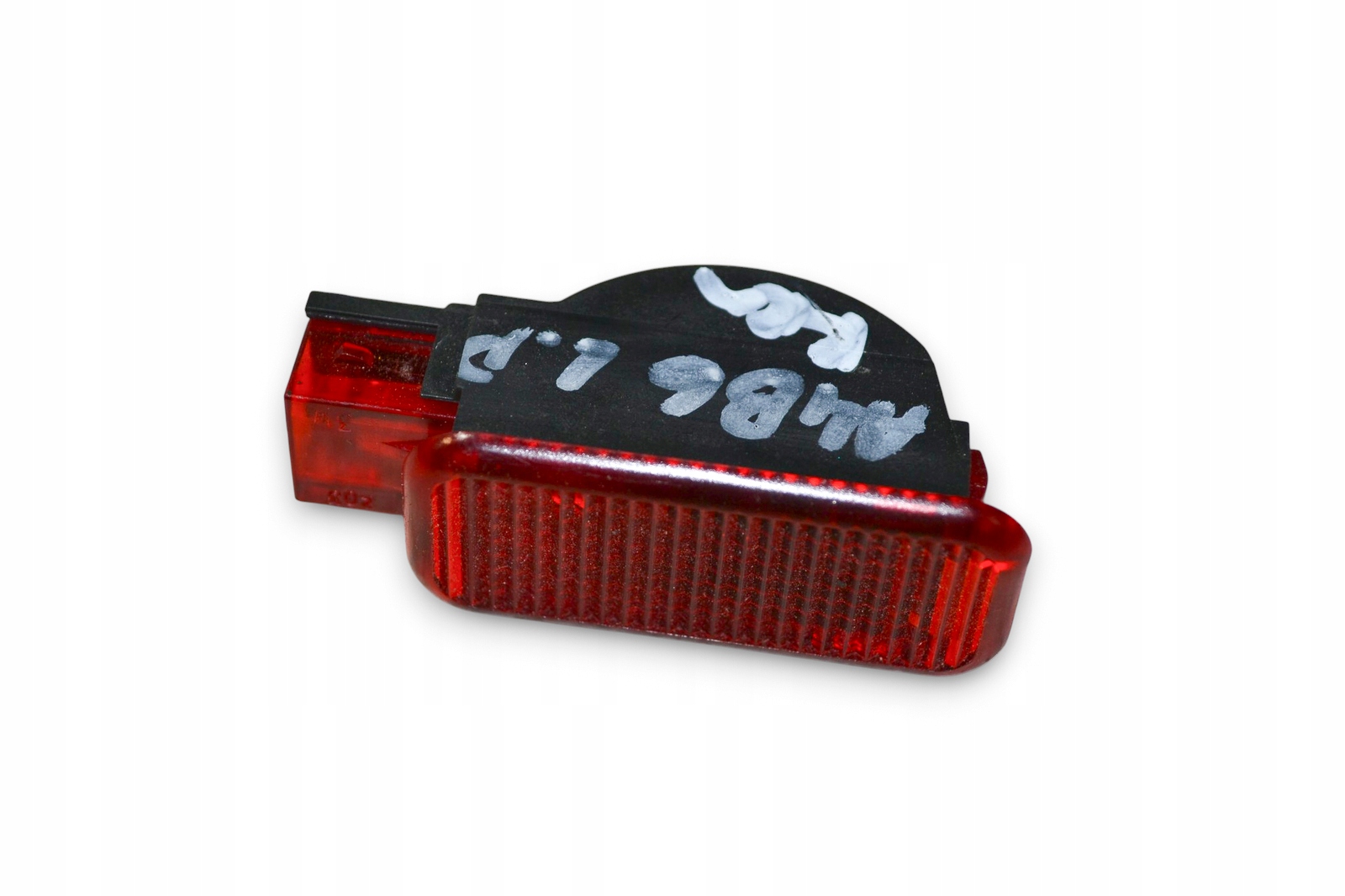 AUDI A4 door lighting (8E2, B6) 3B0947415B 1.9L diesel 96kW 2002