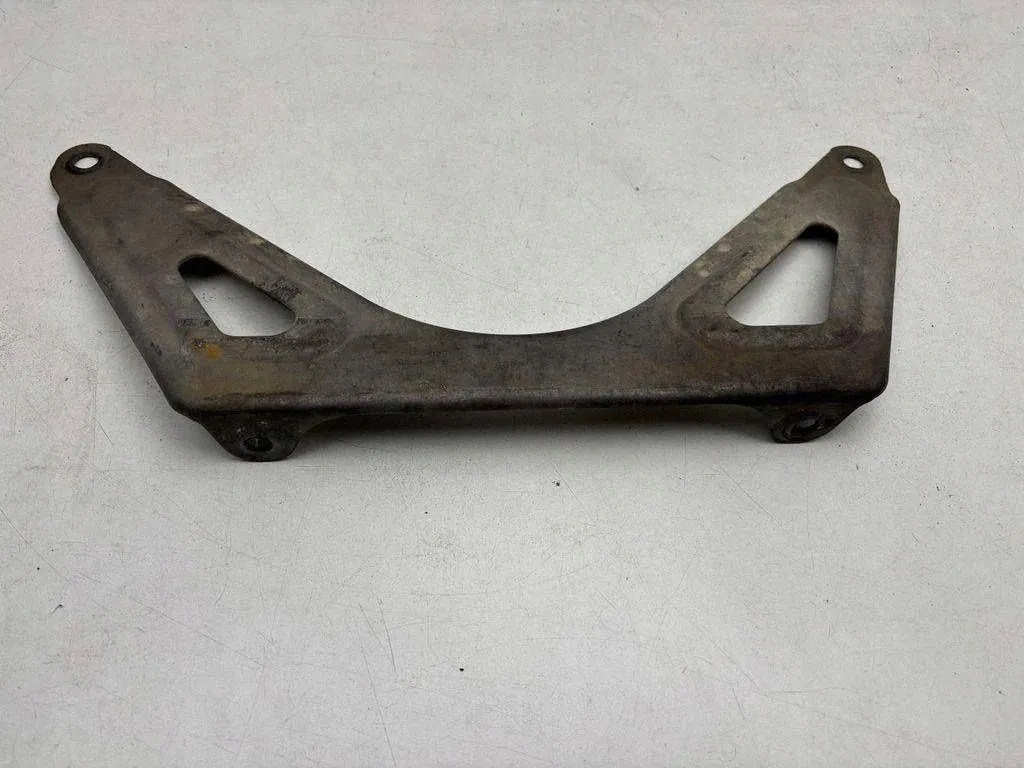 Support moteur avant Audi TT Mk2 8J 8J0199403A image 2
