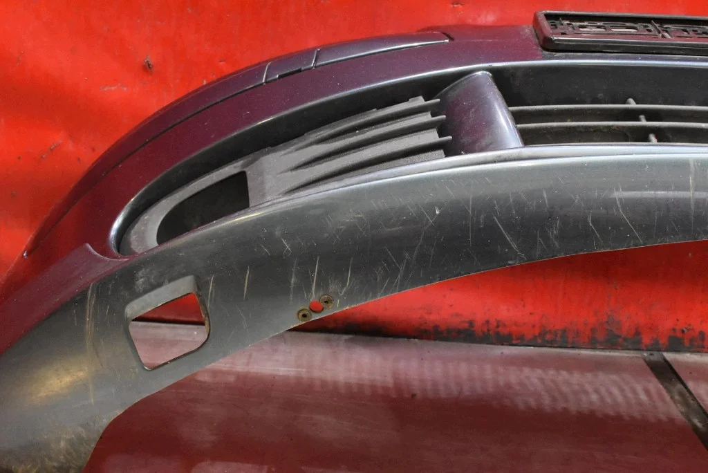 Volvo V50 Front Bumper 2003-2011 Used image 8