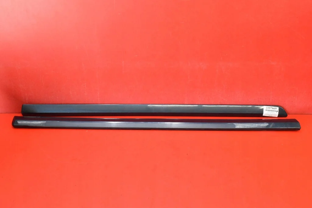 Türleiste vorne links Volvo V50 (2003-2011)