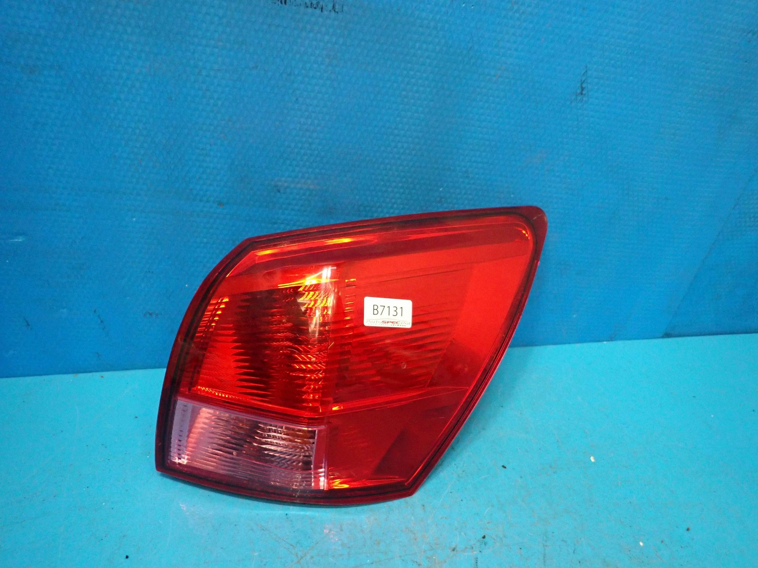 Nissan Qashqai J10 Heckleuchte rechts OEM 26550JD000 image 2