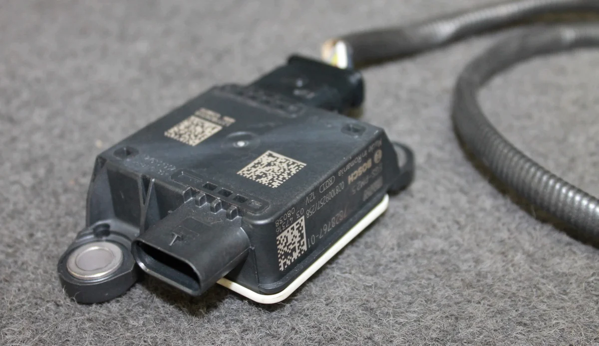 BMW NOx Sensor 1.8D 3.0D - Gebruikt image 3