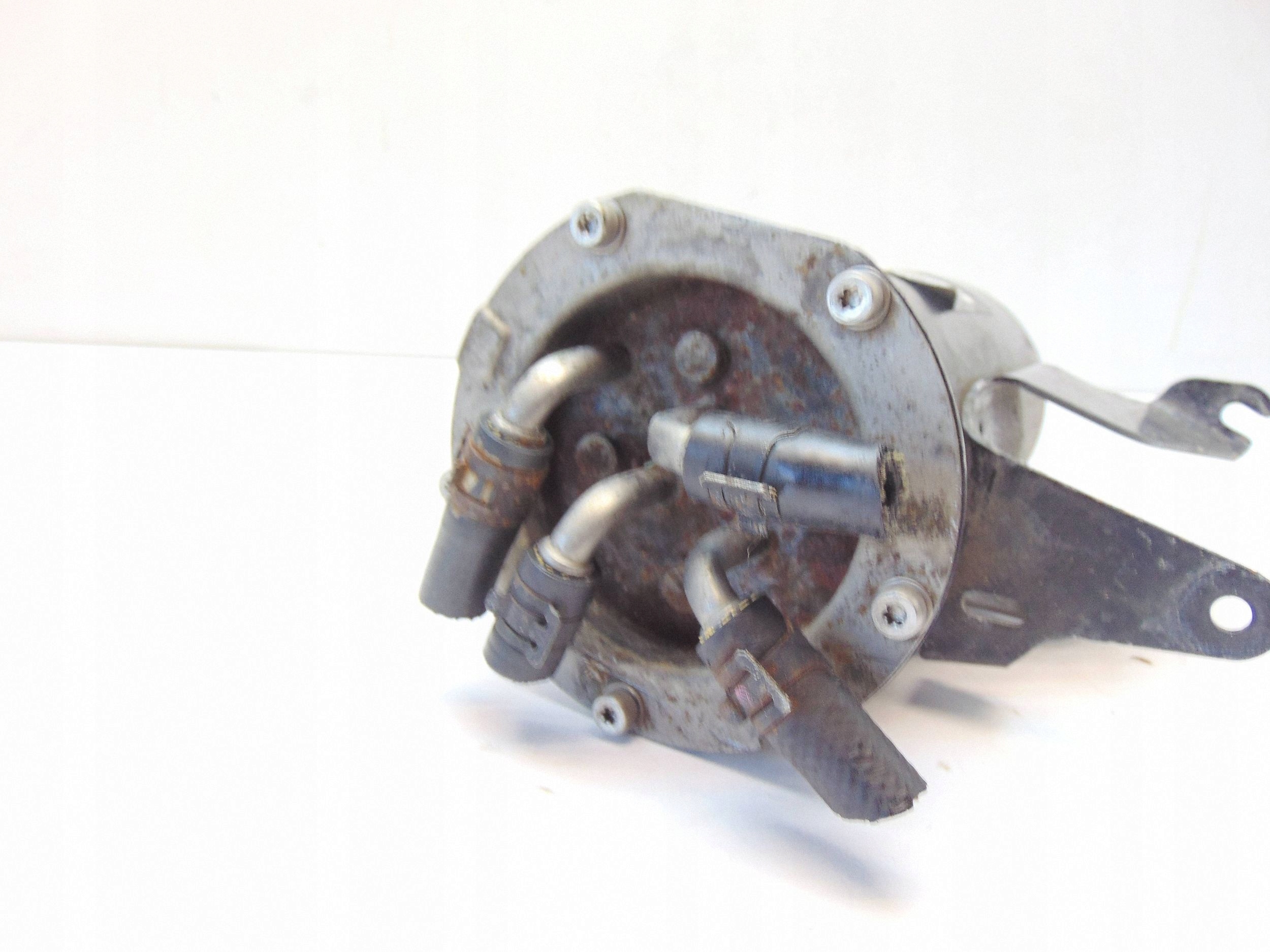 Polttoainesuodattimen kotelo VW Passat B6 3C0127400C