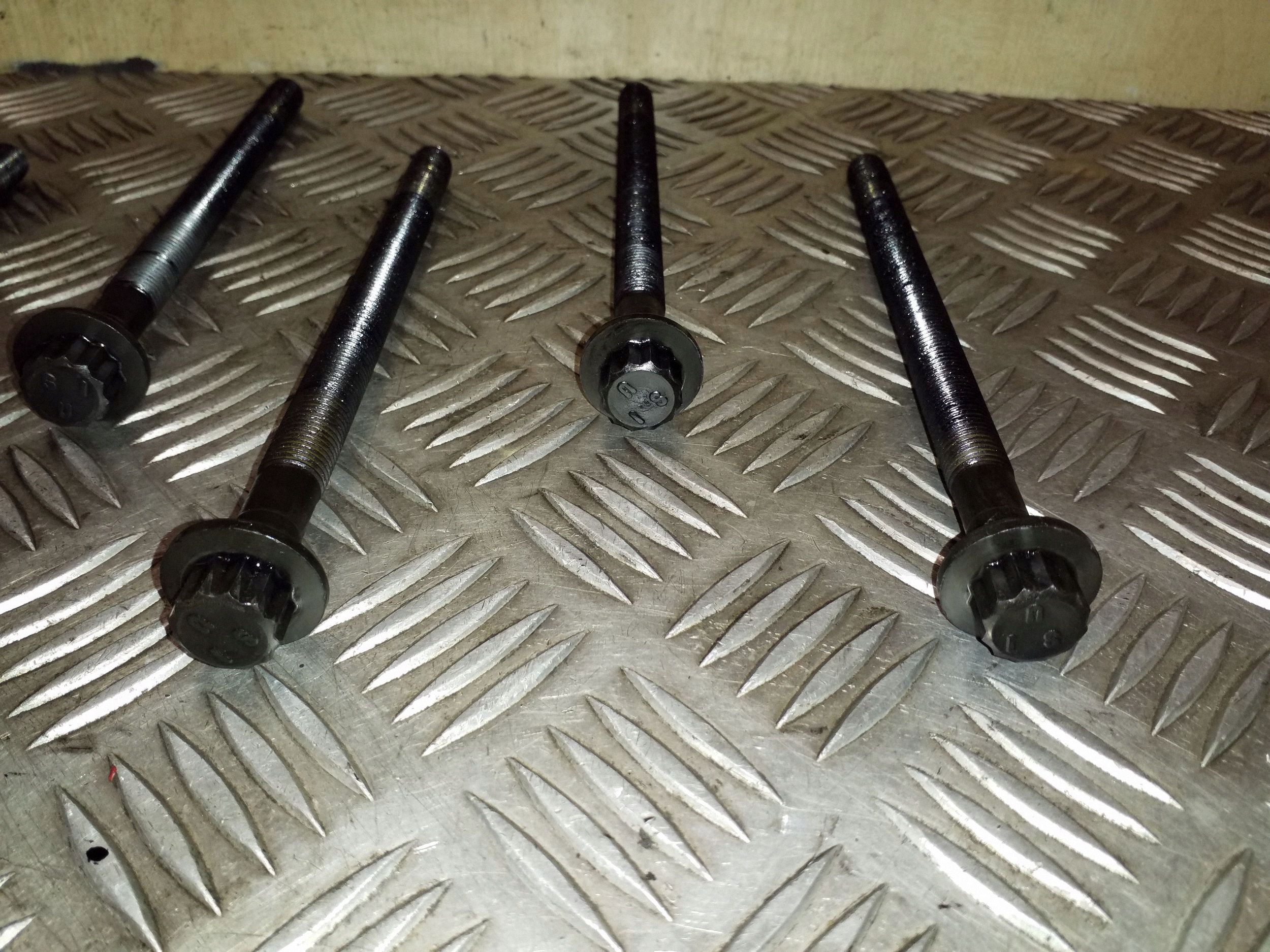 Parafusos de Cabeçote KIA Sportage OEM VAL143898 image 5