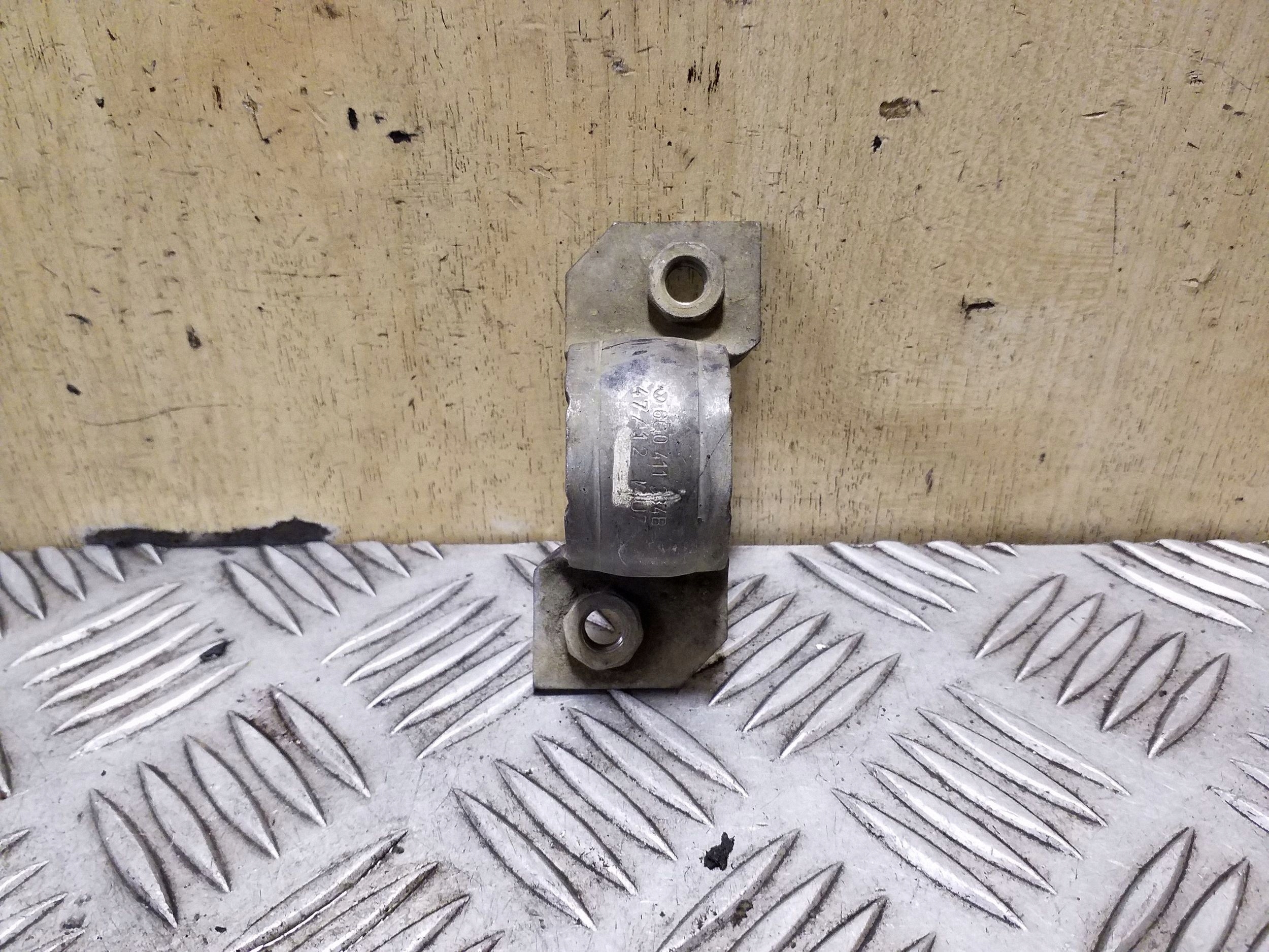Audi A1 Bague stabilisatrice avant droite 6Q0411334B image 3