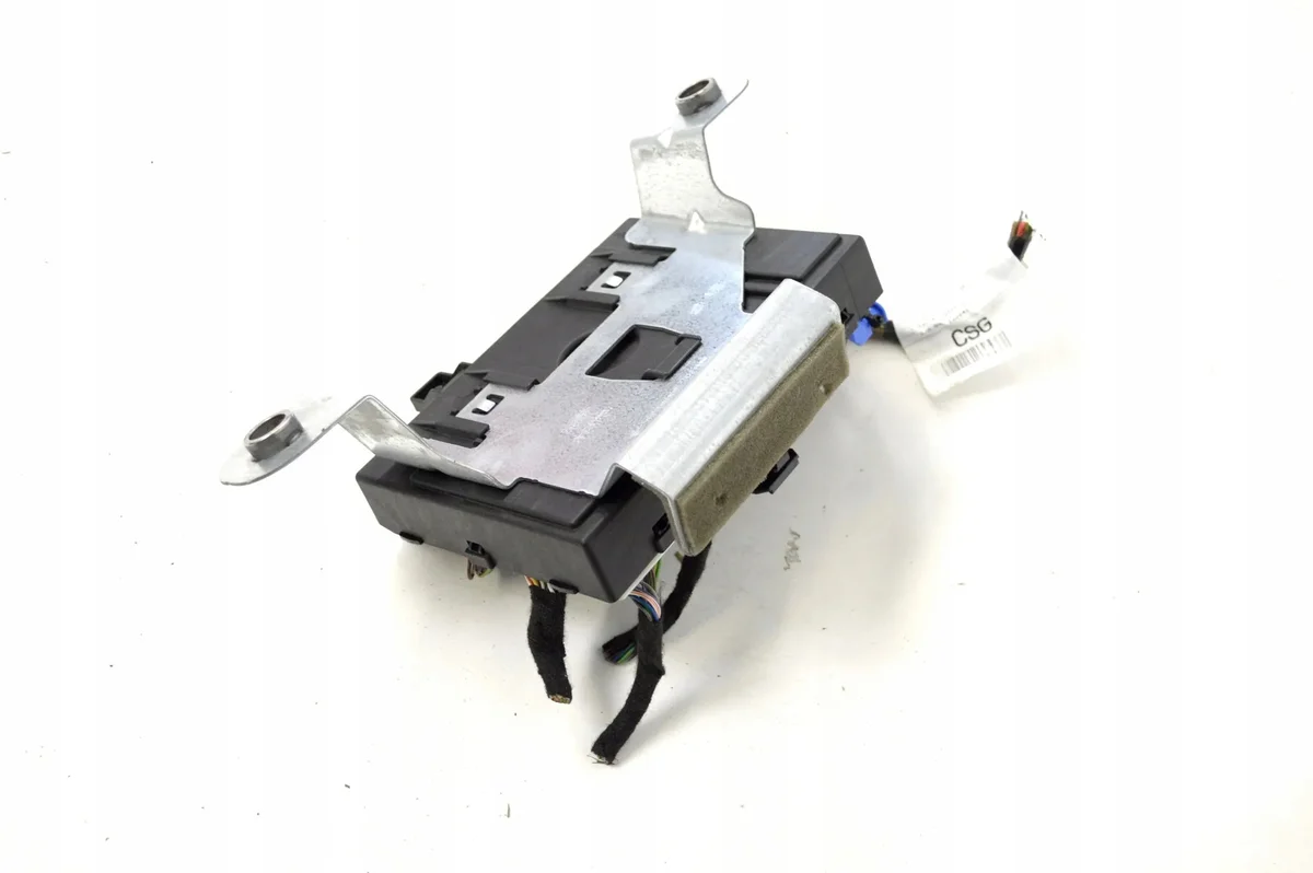 Ford Ecosport Central Locking Module DN1T15K600JE image 3