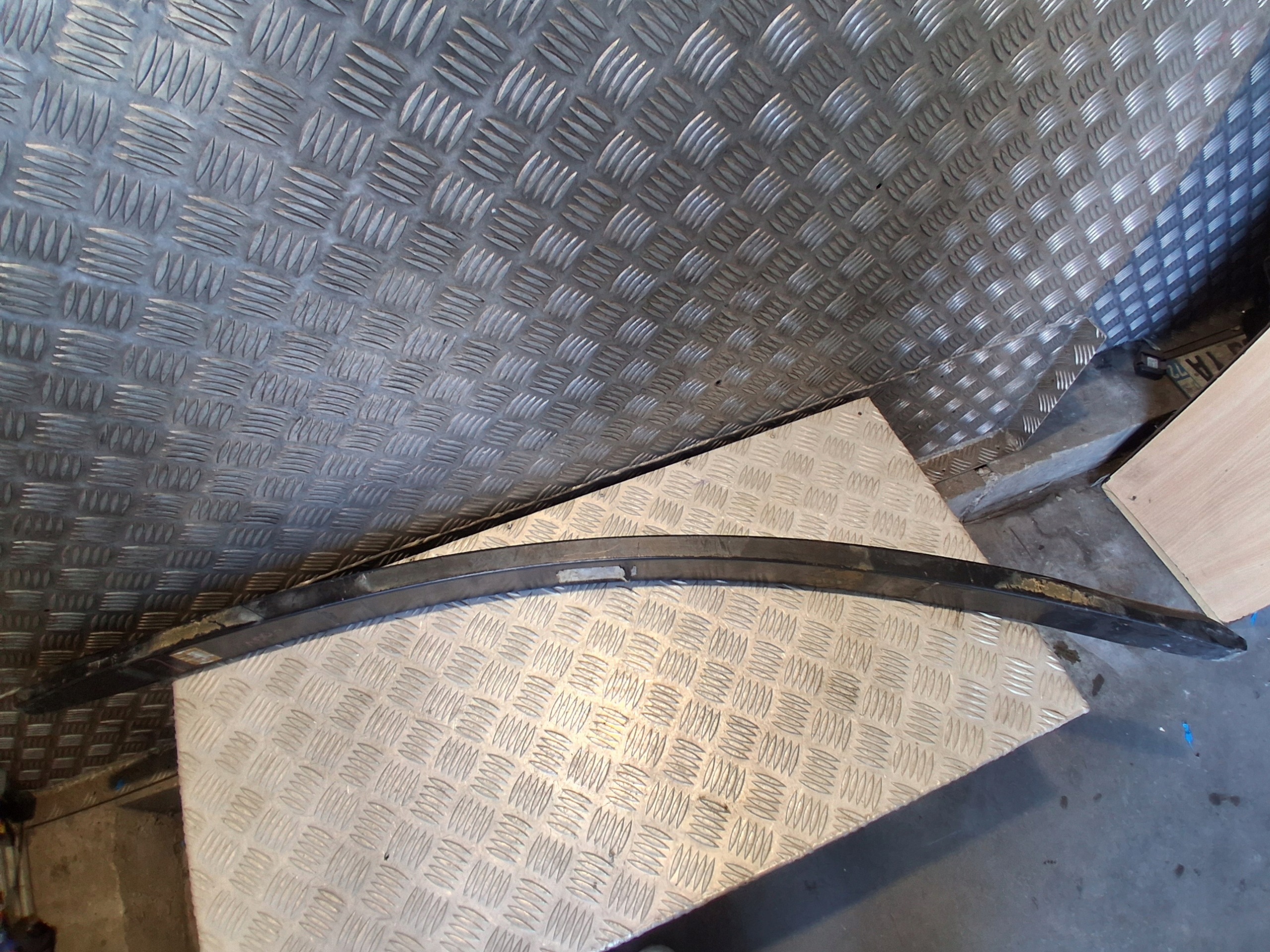 Ressort avant Mercedes Sprinter W906 A9063211403 image 4