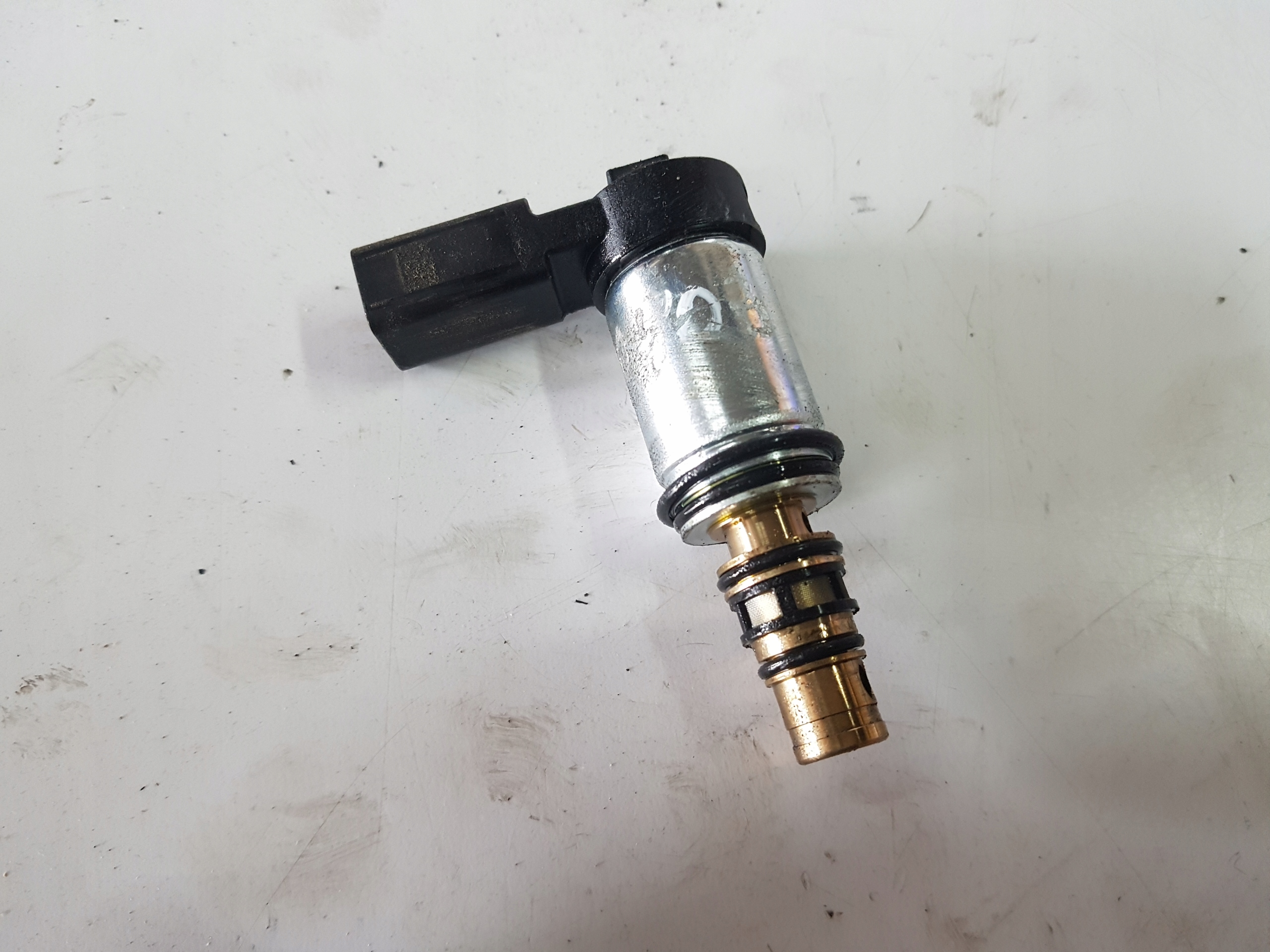 SEAT LEON AC COMPRESSOR SENSOR 5K0820803