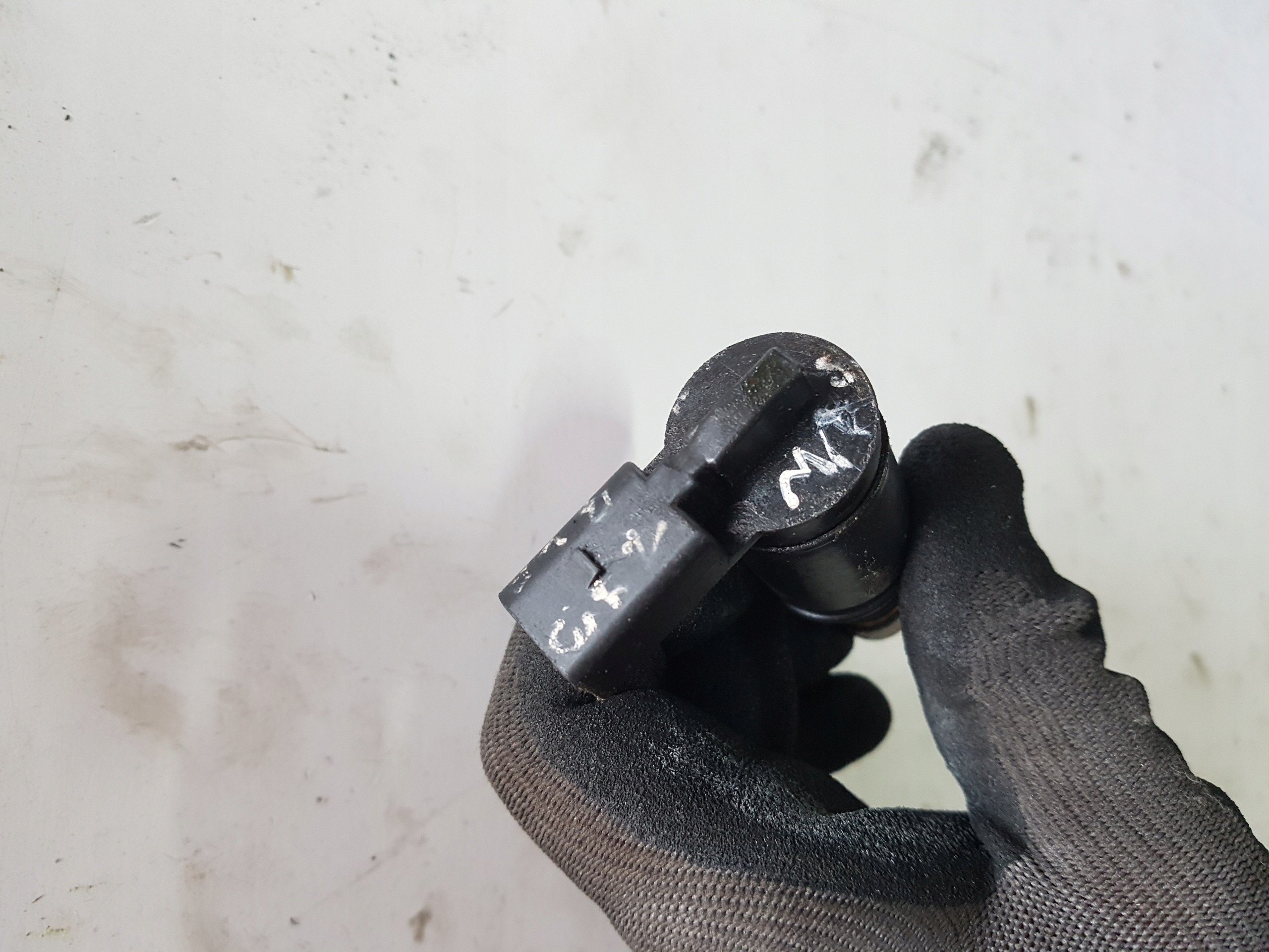 Audi A4 B8 A5 8T 2.0 TDI AC-kompressor sensor image 4