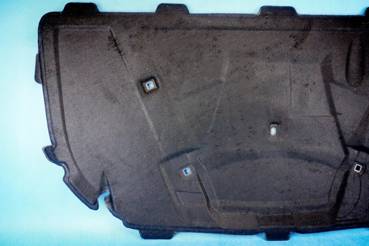 Insonorisation capot Audi A5 S5 RS5 8T image 3