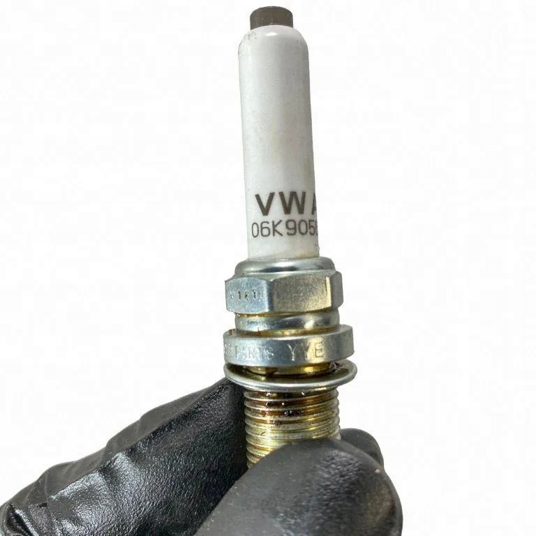 Spark Plug Audi OE 06K905601K Used