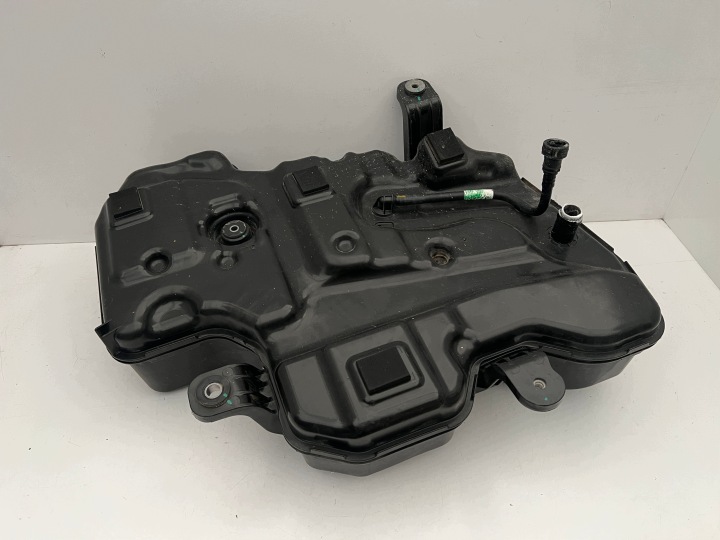 AdBlue-tank pomp BMW F40 F44 F45 F48 F39 MINI F54 F60 7399290 7418879