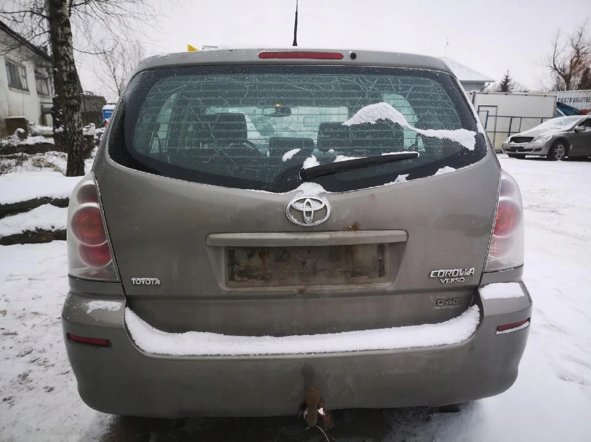 Toyota Corolla Verso Coxins Motor/Câmbio Usados image 9